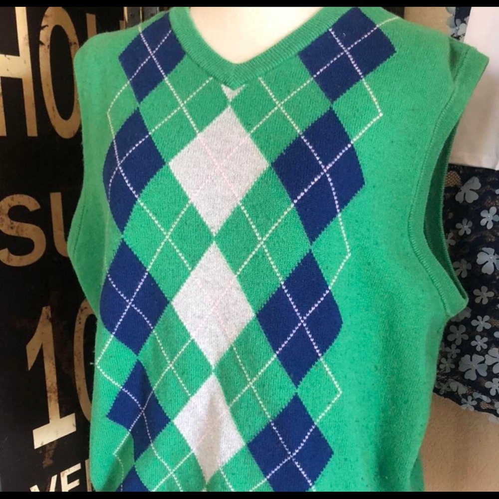 ❀ green sweater vest ❀